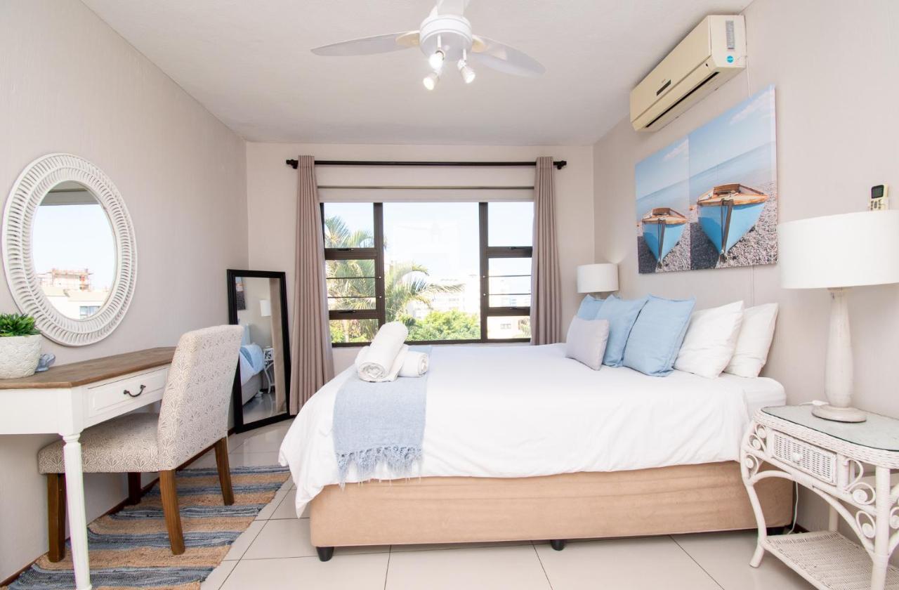 11 The Shades Umhlanga Rocks Appartement Durban Buitenkant foto
